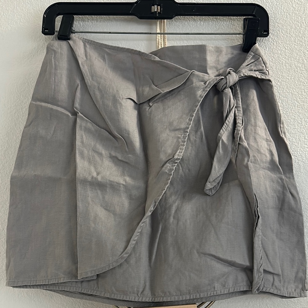 Aritzia Gray Linen Wrap Skirt